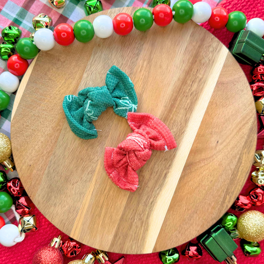 Knit Christmas Bree Bow