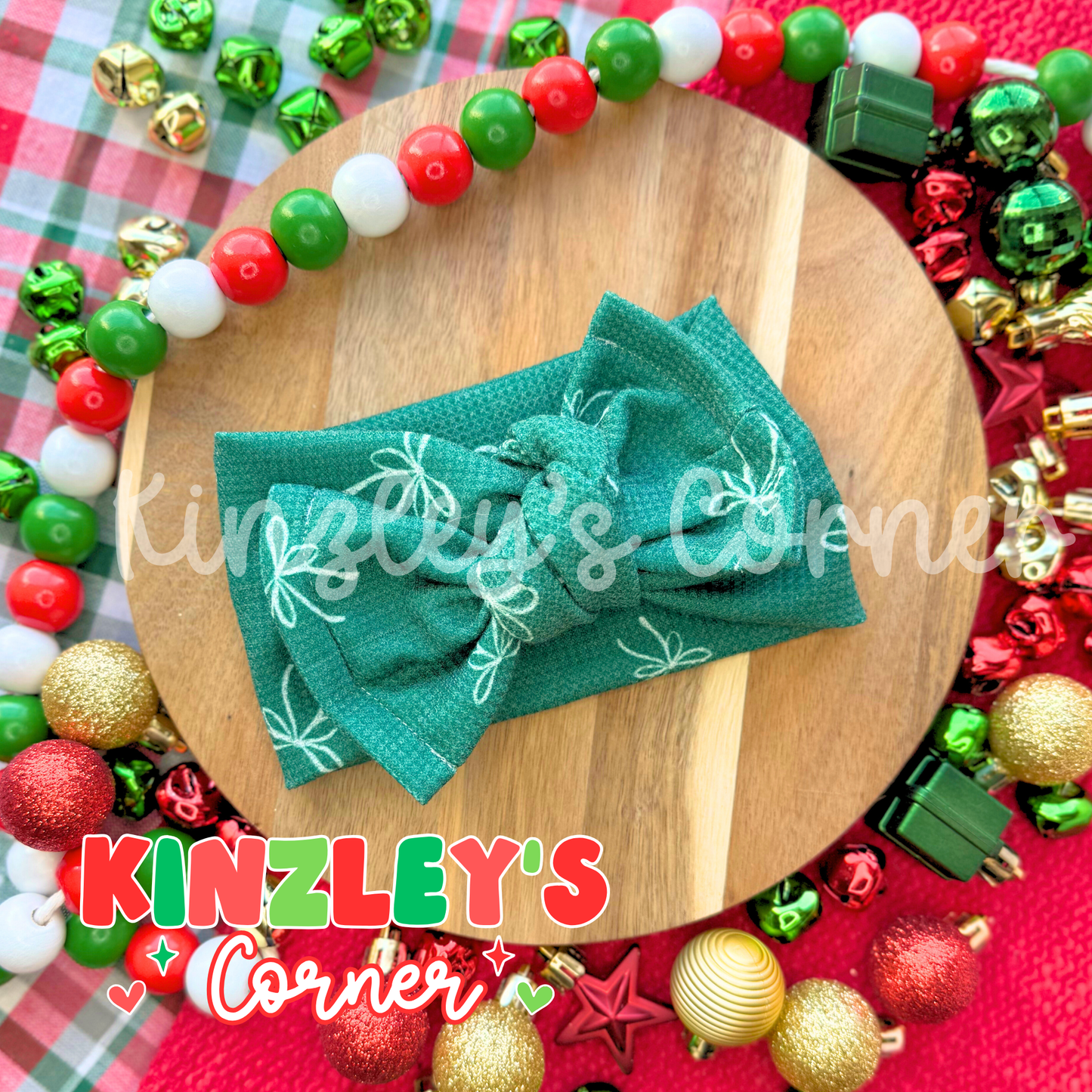 Knit Red & Green Bow Pipyr Headwrap