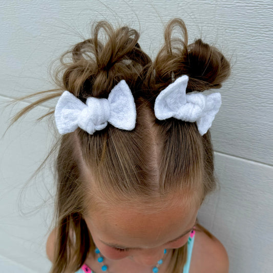 White Bree Bow