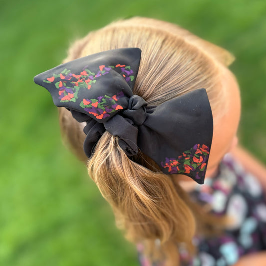 Winged Bat Shaker Scrunchie